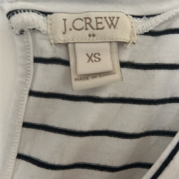 🎈3/$25🎈EUC J. Crew Black & White Striped Romper - Picture 4 of 7